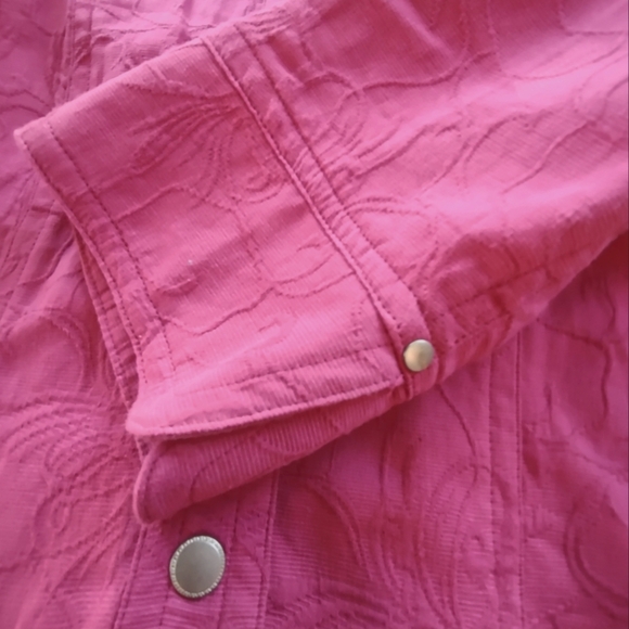 COLDWATER CREEK W/RAISED EMBROIDERY DESIGN 16 3/4 SLEEVES - Picture 5 of 7